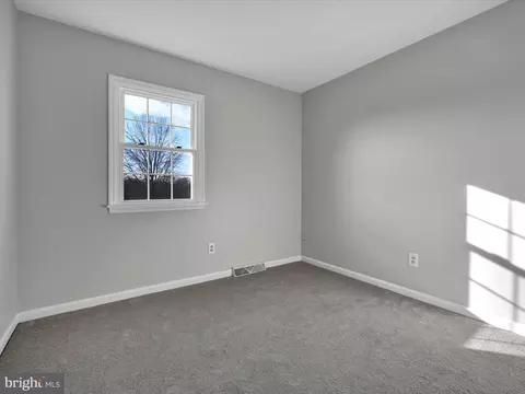 89 Laurie Ln, Lititz, PA 17543 photo 14