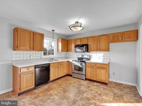 89 Laurie Ln, Lititz, PA 17543 photo 6