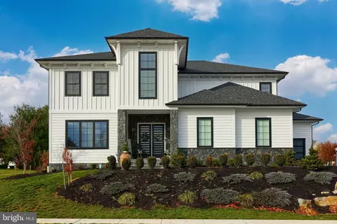48 Station Stone Ln, Lititz, PA 17543