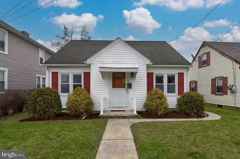 19 S Fulton St, Manheim, PA 17545
