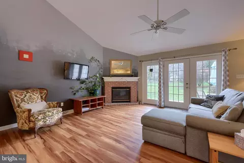 620 Wallingford Rd, Lititz, PA 17543 photo 9