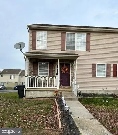 207 Perthshire Dr, Lancaster, PA 17603