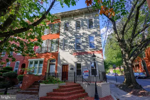 501 W Chestnut St, Lancaster, PA 17603