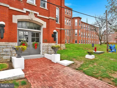917 Columbia Ave #213, Lancaster, PA 17603