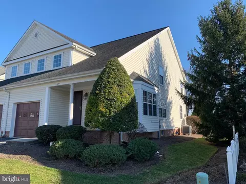 624 Chatham Way, Lititz, PA 17543 photo 4