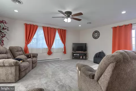 229 Conway Dr, Lititz, PA 17543 photo 12