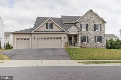 632 Frome Ave, Lititz, PA 17543
