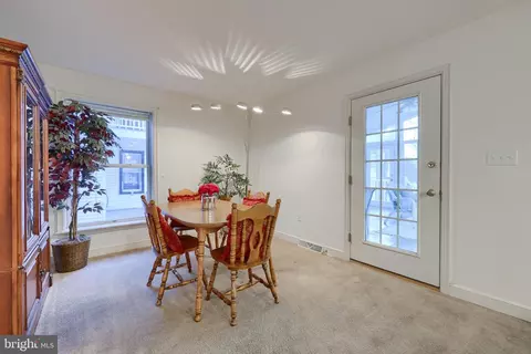 149 S Broad St, Lititz, PA 17543 photo 28