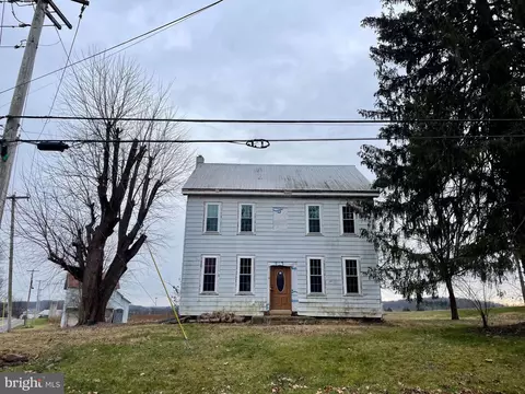 251 N Reamstown Rd, Stevens, PA 17578