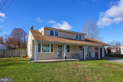 120 N Church St, Quarryville, PA 17566