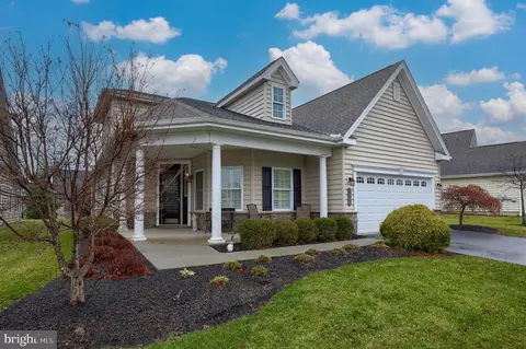 1388 Emerson Dr, Mount Joy, PA 17552