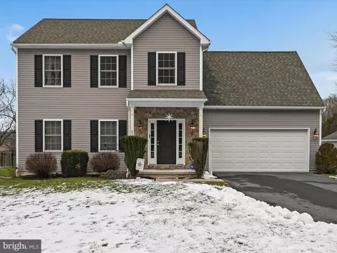 1120 Cider Press Rd, Manheim, PA 17545