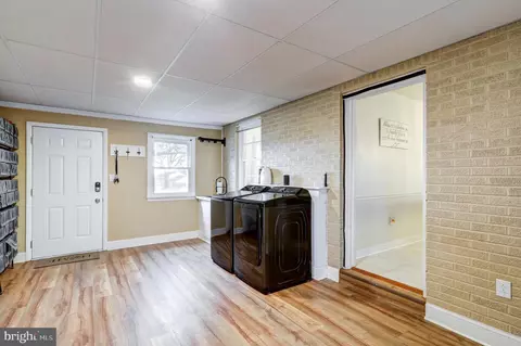 114 End Ave, Akron, PA 17501 photo 21