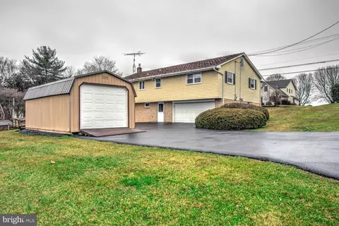 1 Appaloosa Dr, Lititz, PA 17543 photo 4