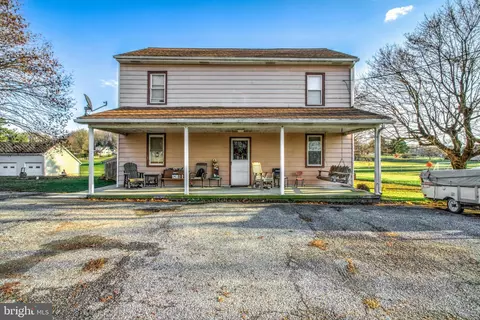 416 Maple Shade Rd, Kirkwood, PA 17536