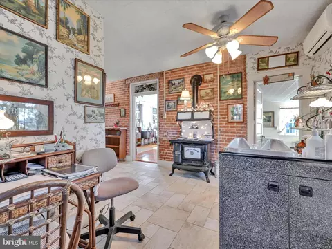702 Woodcrest Ave, Lititz, PA 17543 photo 32