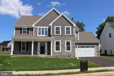 1060 Greenview Dr #30, Lancaster, PA 17601