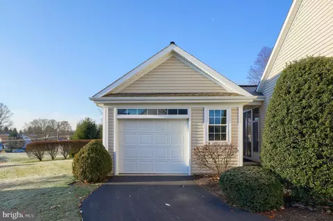 524 Providence Ct, Lititz, PA 17543 photo 6