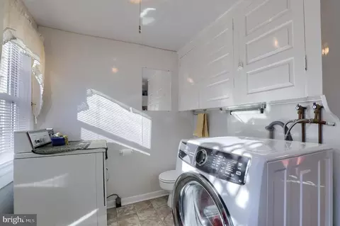 26 W Orange St, Lititz, PA 17543 photo 18