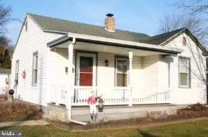 501 Front St, Lititz, PA 17543 photo 3