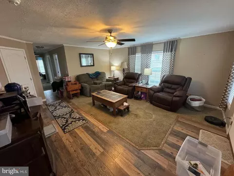 200 W Burkholder Dr #TRLR 25, Lititz, PA 17543 photo 18