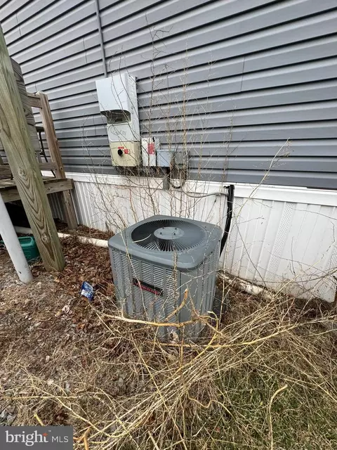 200 W Burkholder Dr #TRLR 25, Lititz, PA 17543 photo 36