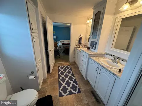 200 W Burkholder Dr #TRLR 25, Lititz, PA 17543 photo 34