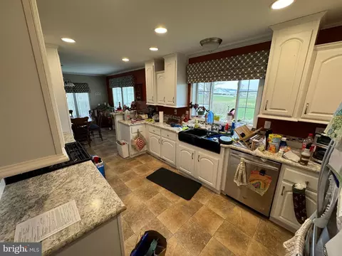 200 W Burkholder Dr #TRLR 25, Lititz, PA 17543 photo 22