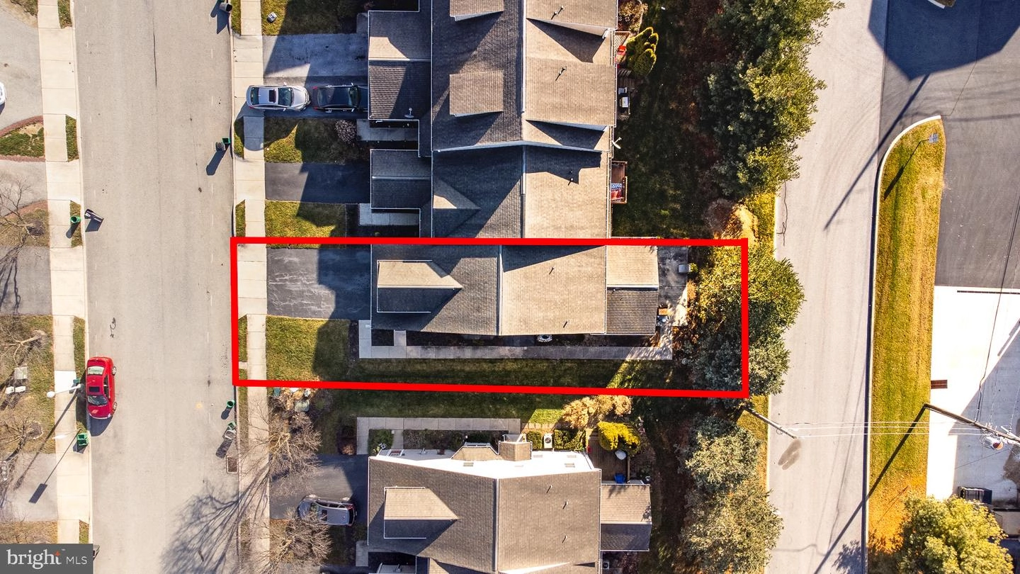 780 Keller Dr, Lititz, PA 17543 photo 5