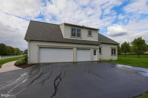 1137 N Lefever Dr, Lititz, PA 17543 photo 32