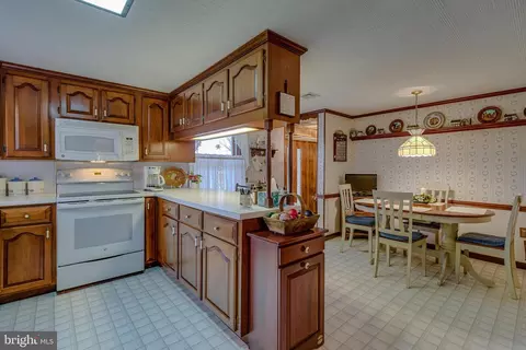 501 Kissel Hill Rd, Lititz, PA 17543 photo 9