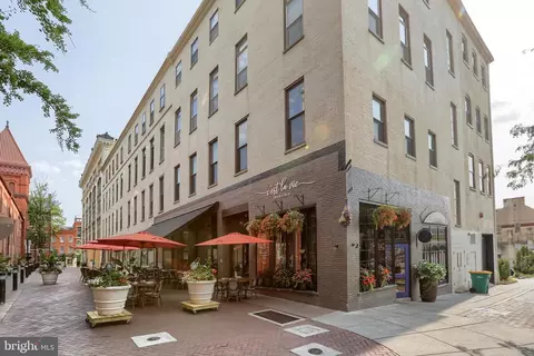 10 N Market St #205, Lancaster, PA 17603