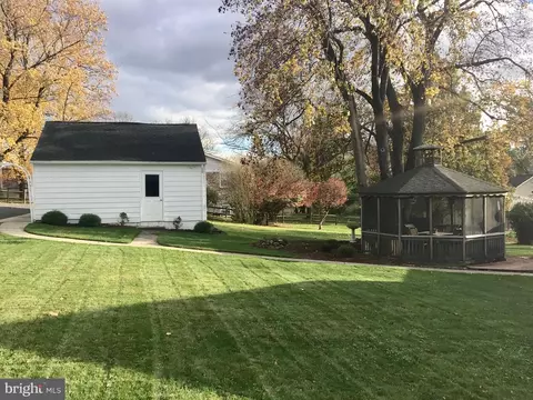 14 Middle Creek Rd, Lititz, PA 17543 photo 7