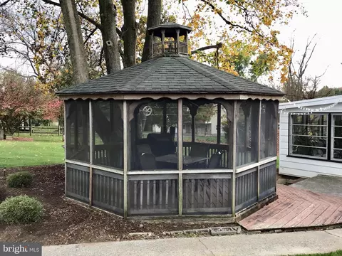 14 Middle Creek Rd, Lititz, PA 17543 photo 8