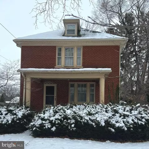 23 Hess Blvd, Lancaster, PA 17601