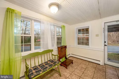 222 Briar Hill Rd, Lititz, PA 17543 photo 4