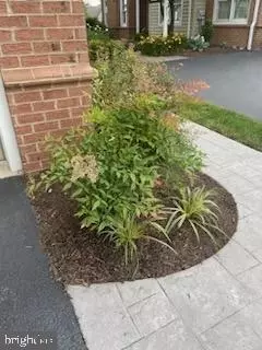 Exterior - 628 Northfield Rd, Lititz, PA 17543 photo 5 of 13
