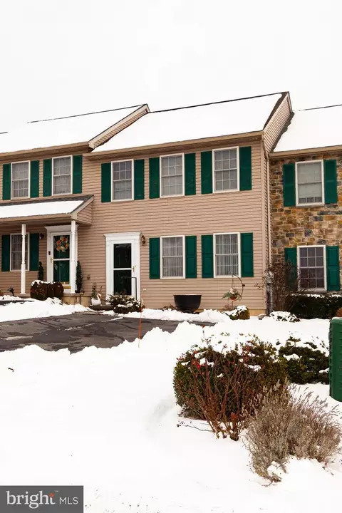 509 Wood Duck Dr, Manheim, PA 17545