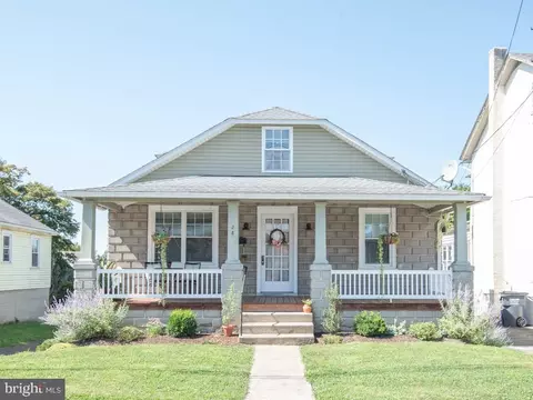 28 E 3rd St, Quarryville, PA 17566