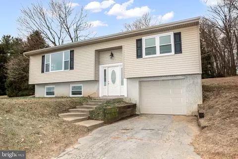 940 Susquehannock Dr, Holtwood, PA 17532