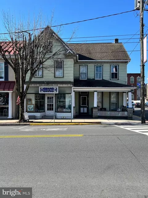 202-204 S Market St, Elizabethtown, PA 17022