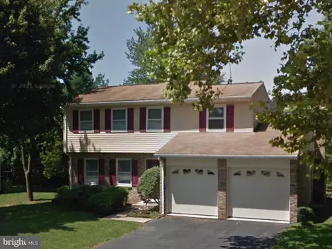 410 N Elm St, Lititz, PA 17543