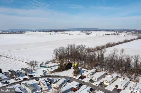 85 Penn Valley Vlg, Lititz, PA 17543 photo 10