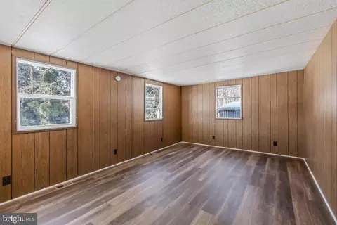 85 Penn Valley Vlg, Lititz, PA 17543 photo 16