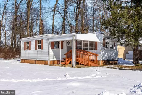 85 Penn Valley Vlg, Lititz, PA 17543