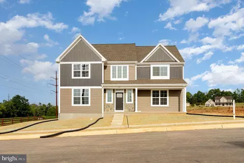 103 Sparrow Ln, Elizabethtown, PA 17022