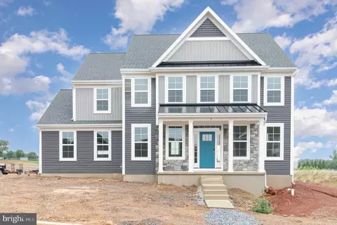 3 Ringneck Cir, Elizabethtown, PA 17022