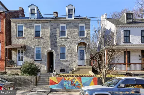 417 Fremont St, Lancaster, PA 17603