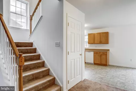 596 Wood Duck Dr, Manheim, PA 17545