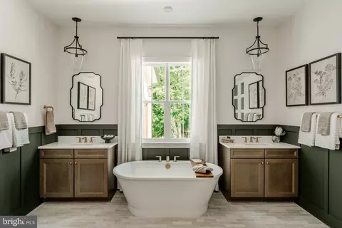 Bath - 333 Cameron Ln #NOTTINGHAM, Lititz, PA 17543 photo 3 of 8